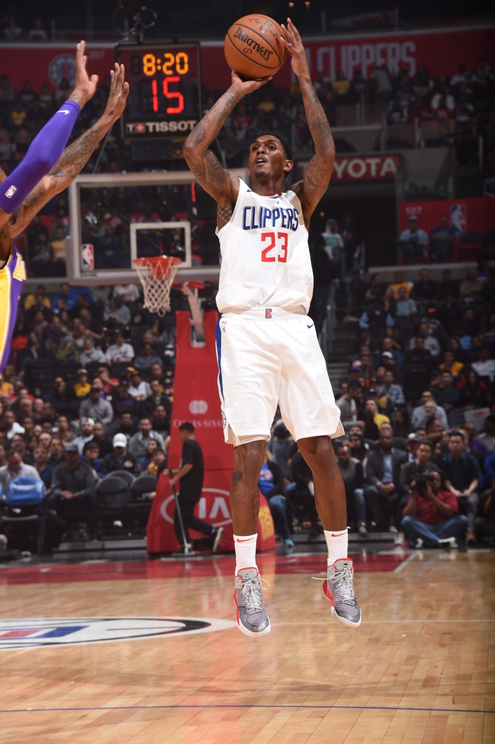 毫无根据 毫无根据