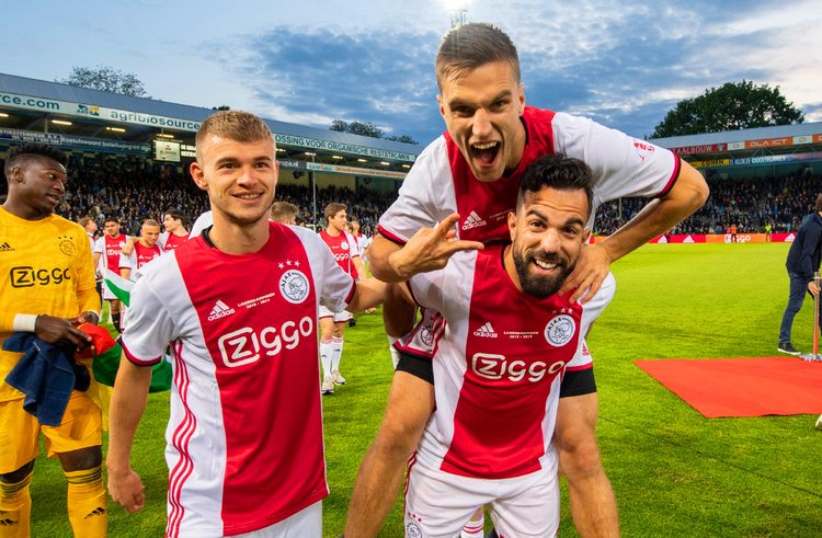 获得官方认 获得官方认