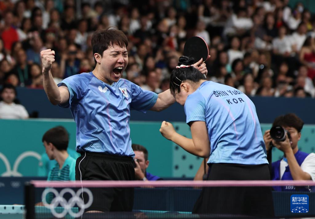 中国的三人 中国的三人